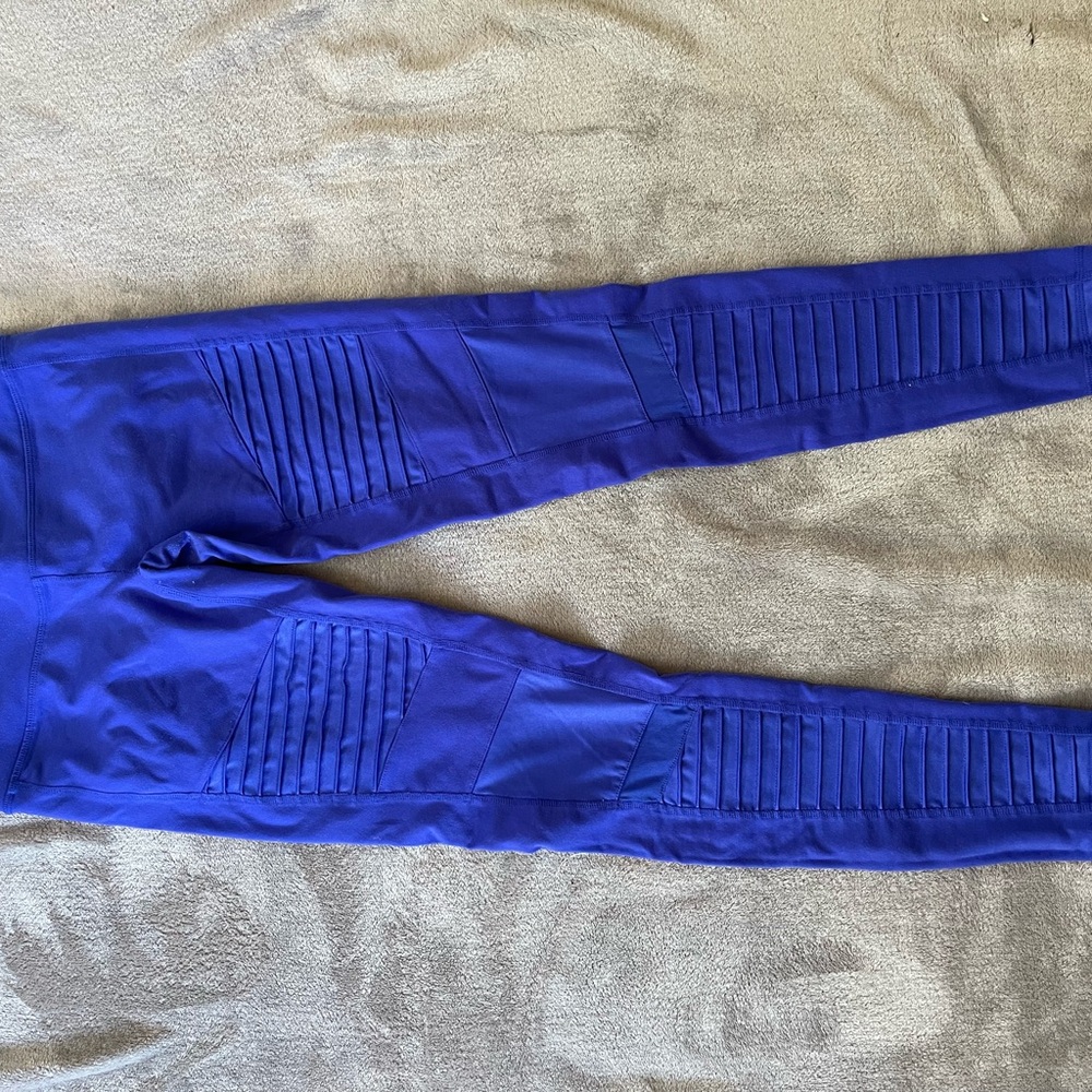Vibrant Blue ALO Leggings